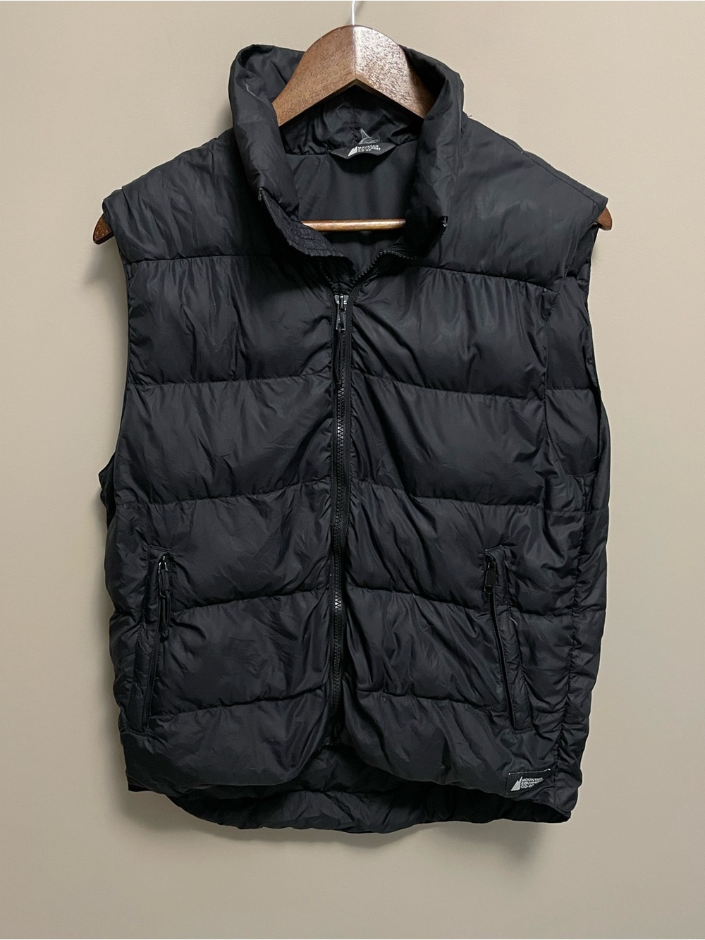 MEC Mountain Equipment Black Down Filled Puffer Vest Women’s Large